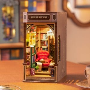 Book Nook Shakespeare’s Bookstore – Houten DIY Book Nook – TGB07